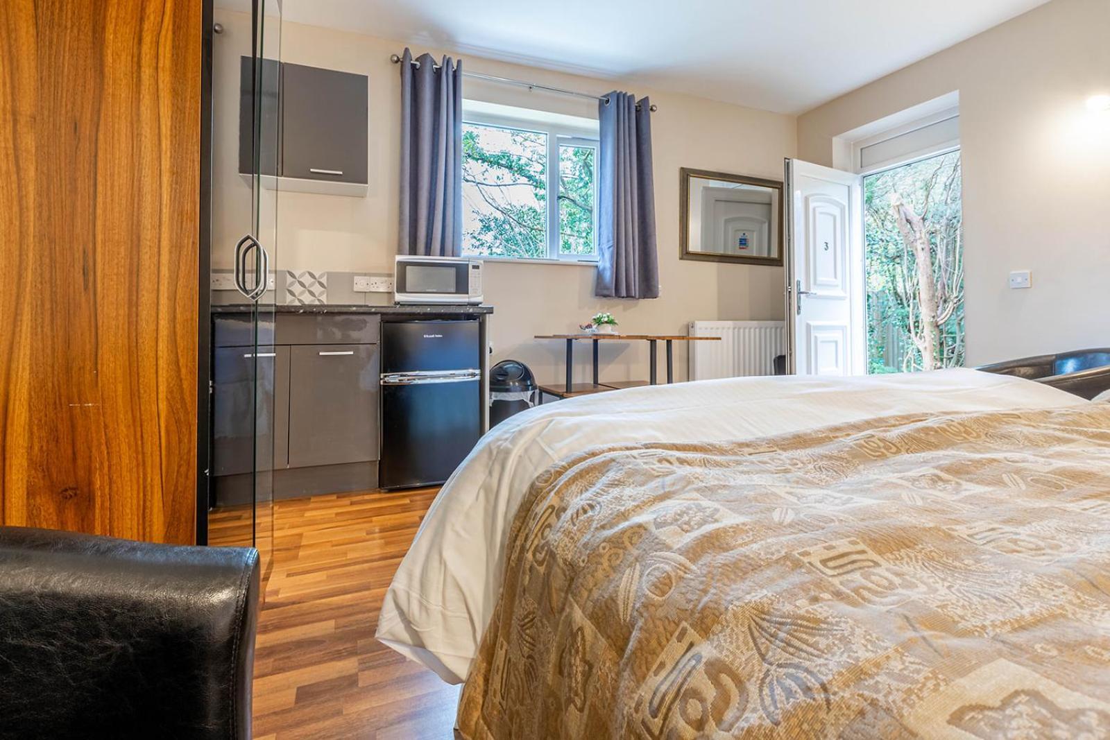 Windermere Studio Rooms - With Free Car Parking Onsite Luaran gambar