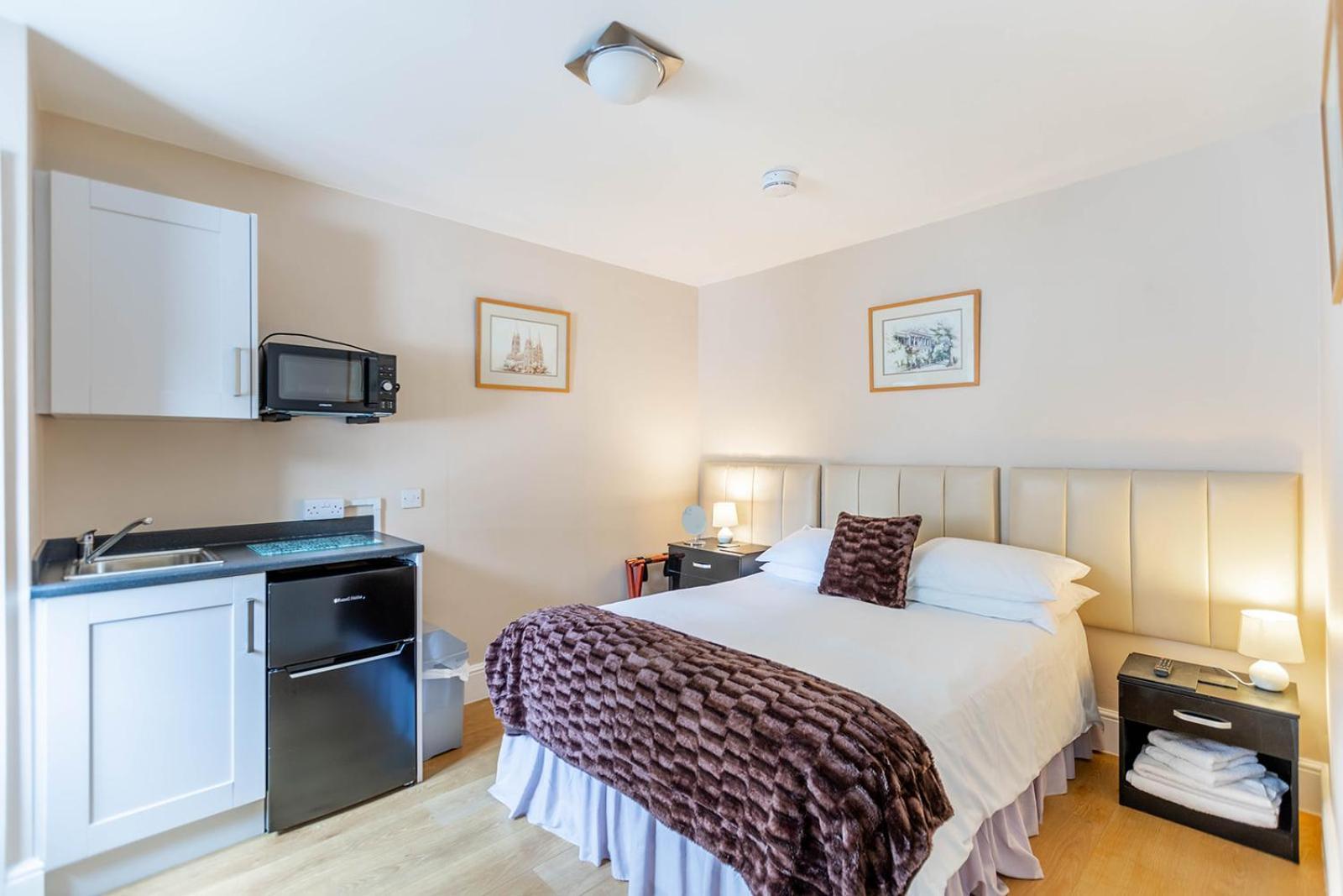 Windermere Studio Rooms - With Free Car Parking Onsite Luaran gambar